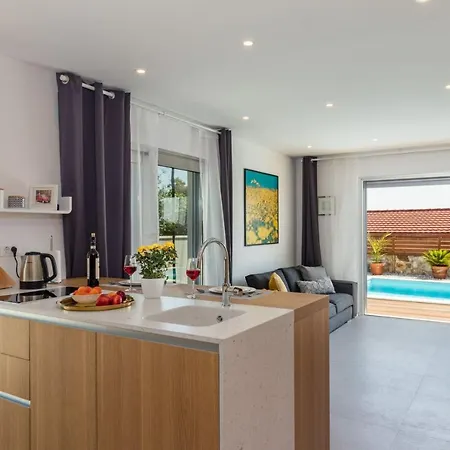 Cubic Holiday home