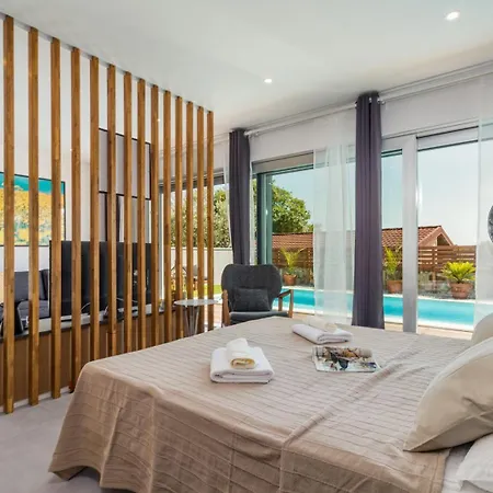 Holiday home Cubic *