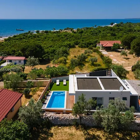 Сasa de vacaciones Cubic