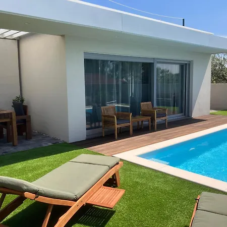 Cubic 度假居 佩罗杰